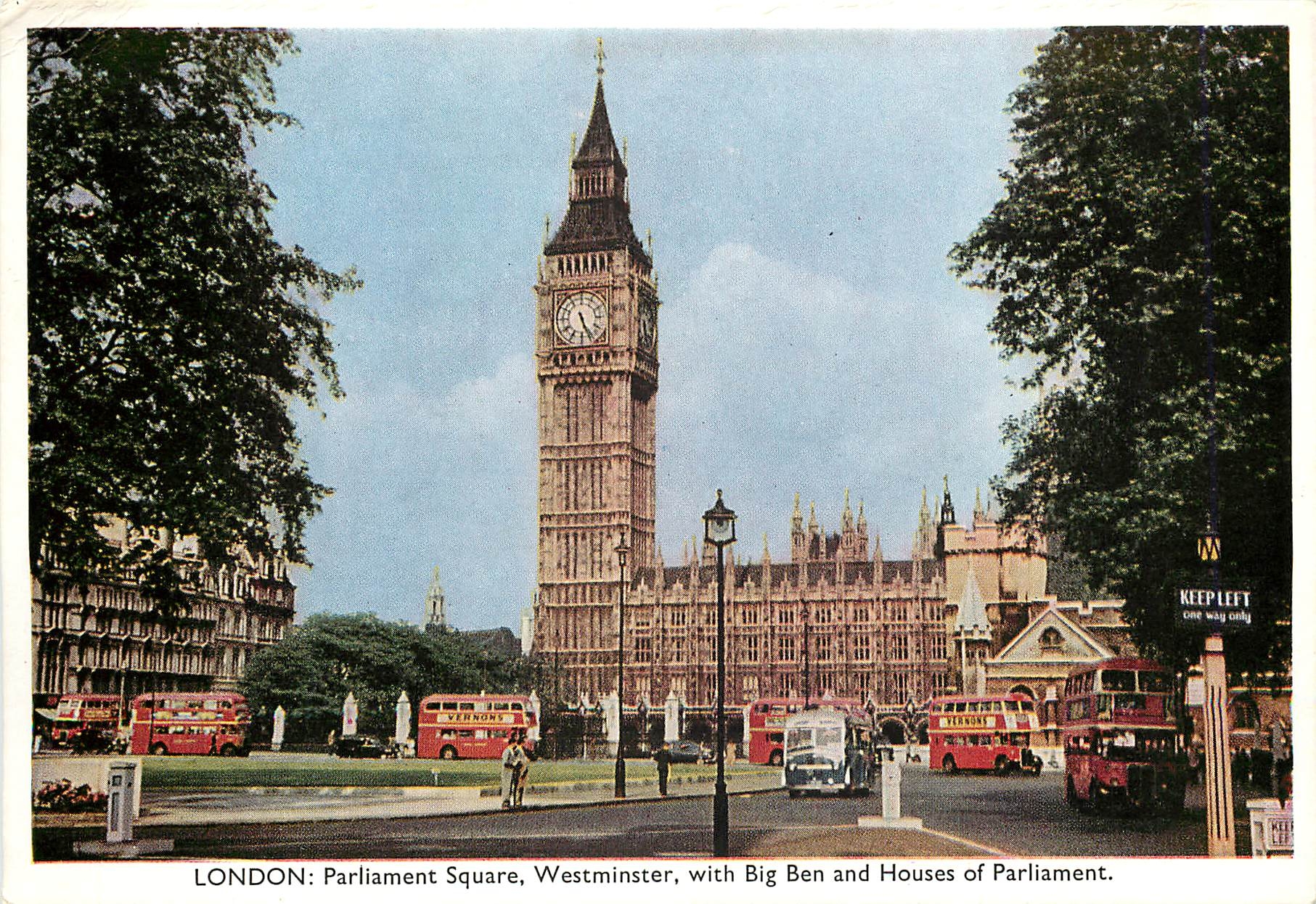 CPM London Parlement Square Westminster With big ben and Houses of Parliament