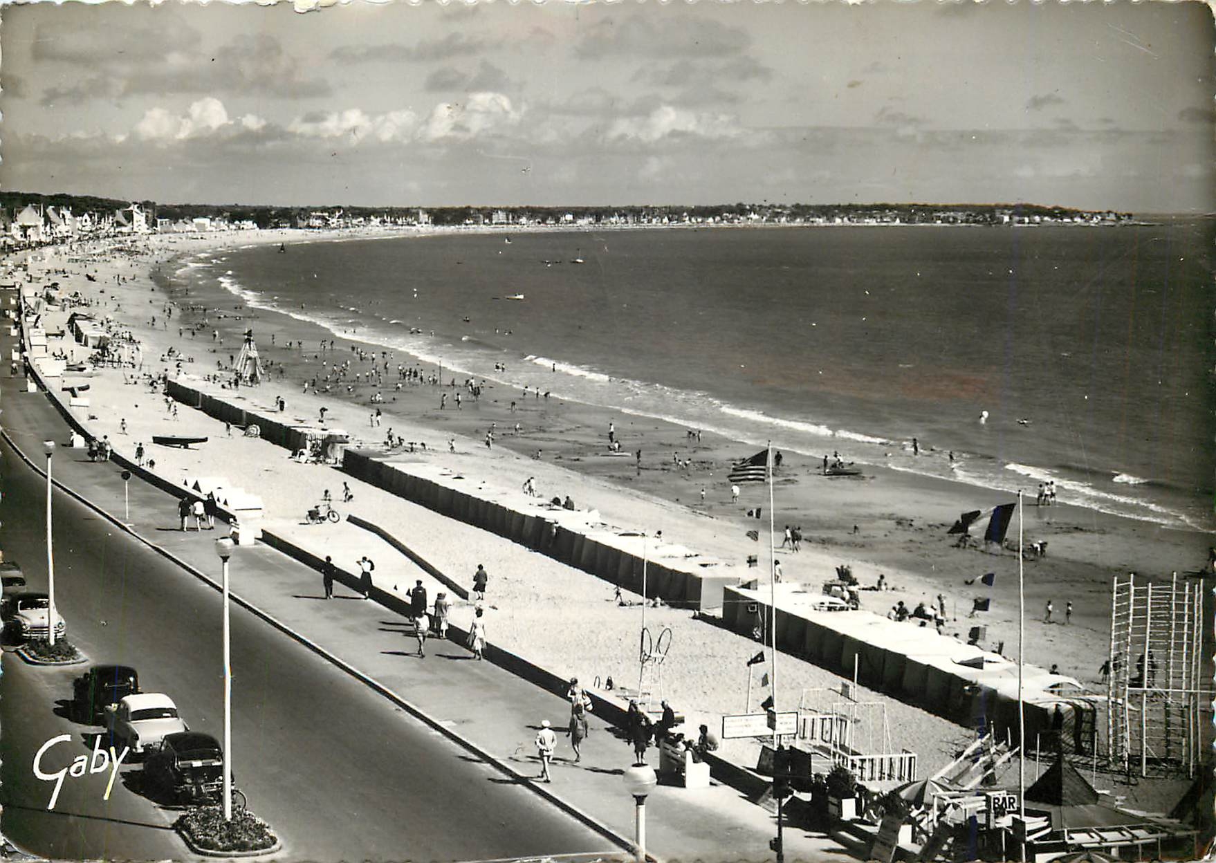 CPM La Baule (L Atl) Vue d'Ensemble de la Plage