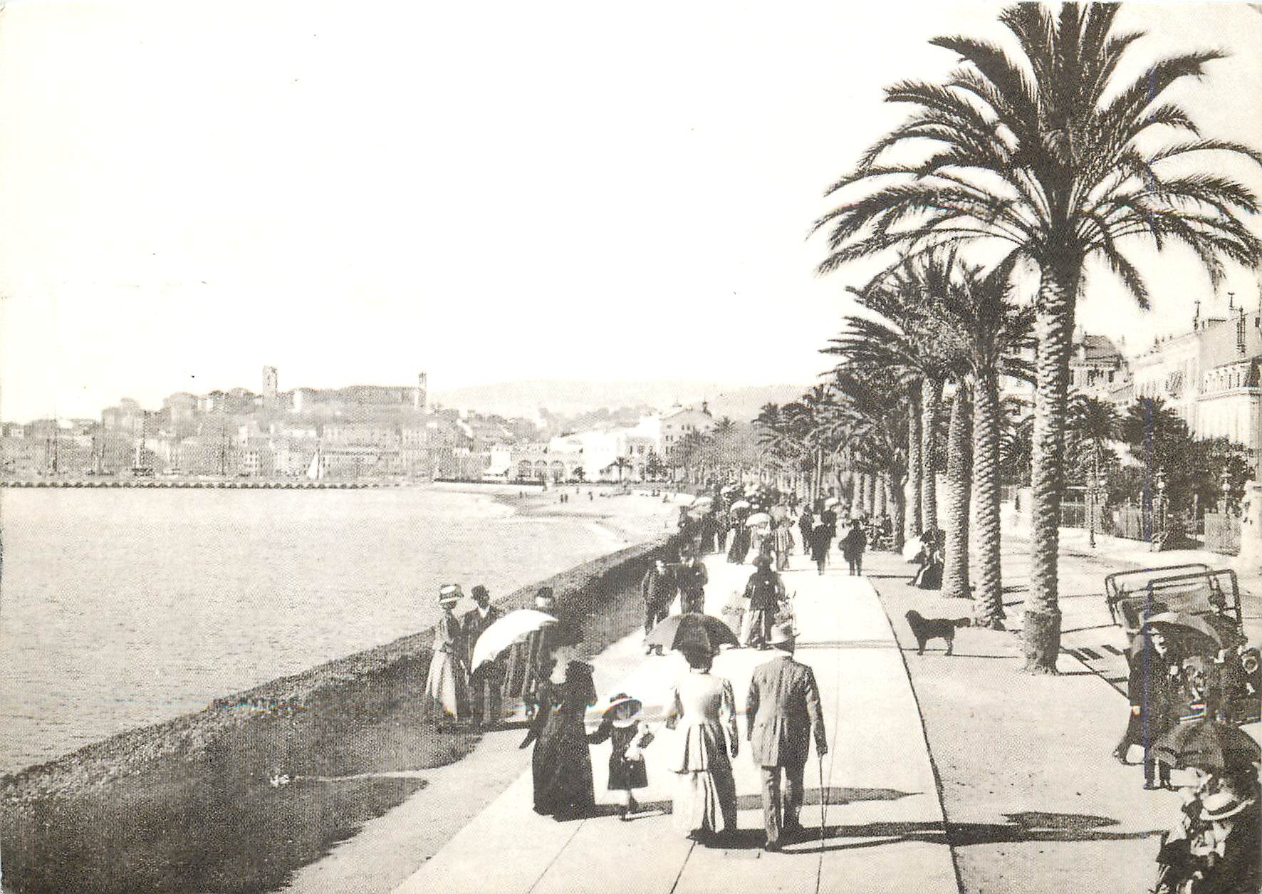 CPM Cannes La promenade de la Croisette vers 1920
