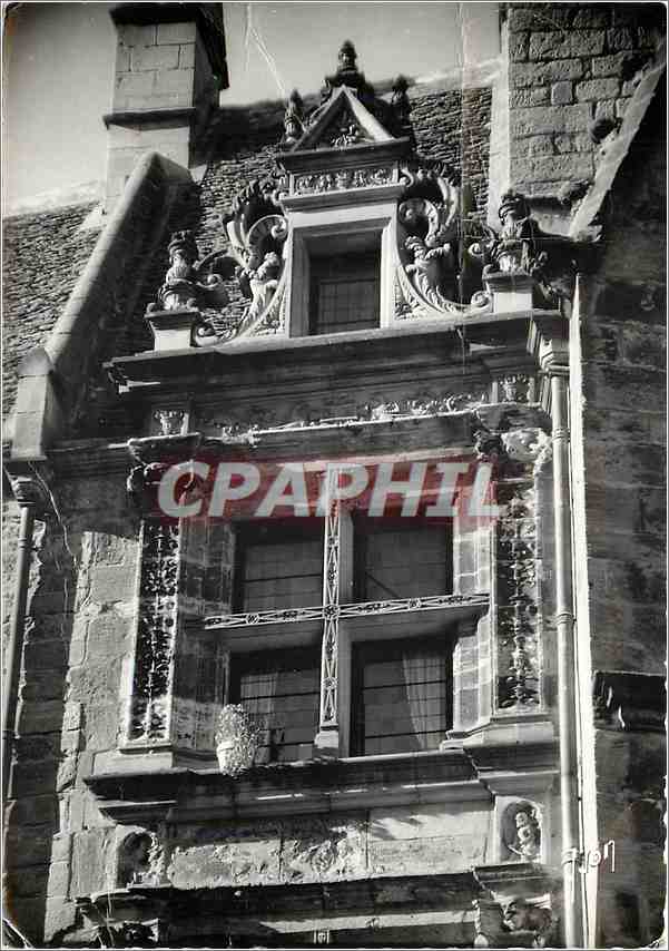 CPM Sarlat Fenetre Renaissance ornant la maison ou naquit Etienne de la Boetie