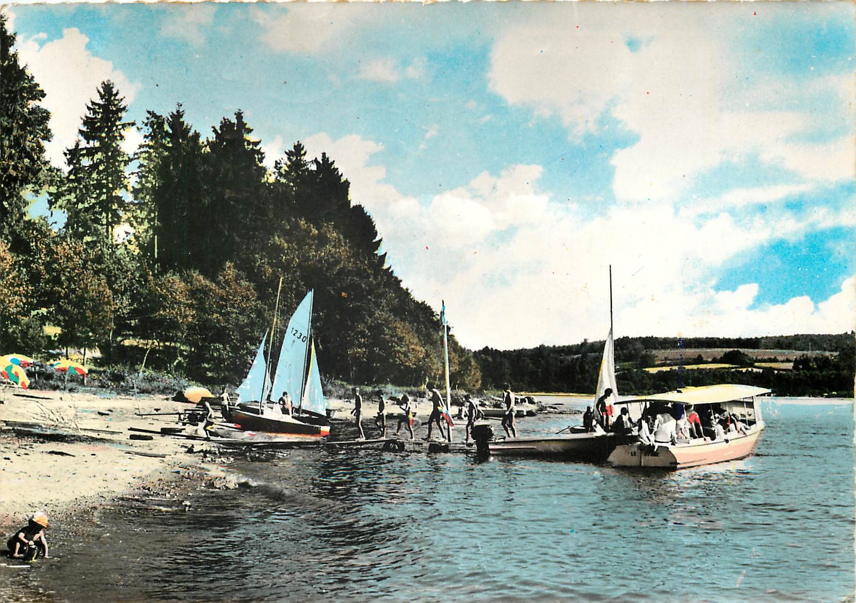 CPM Le Morvan Touristique le Lac des Settons (Nievre) L'Embarcadere Bateau