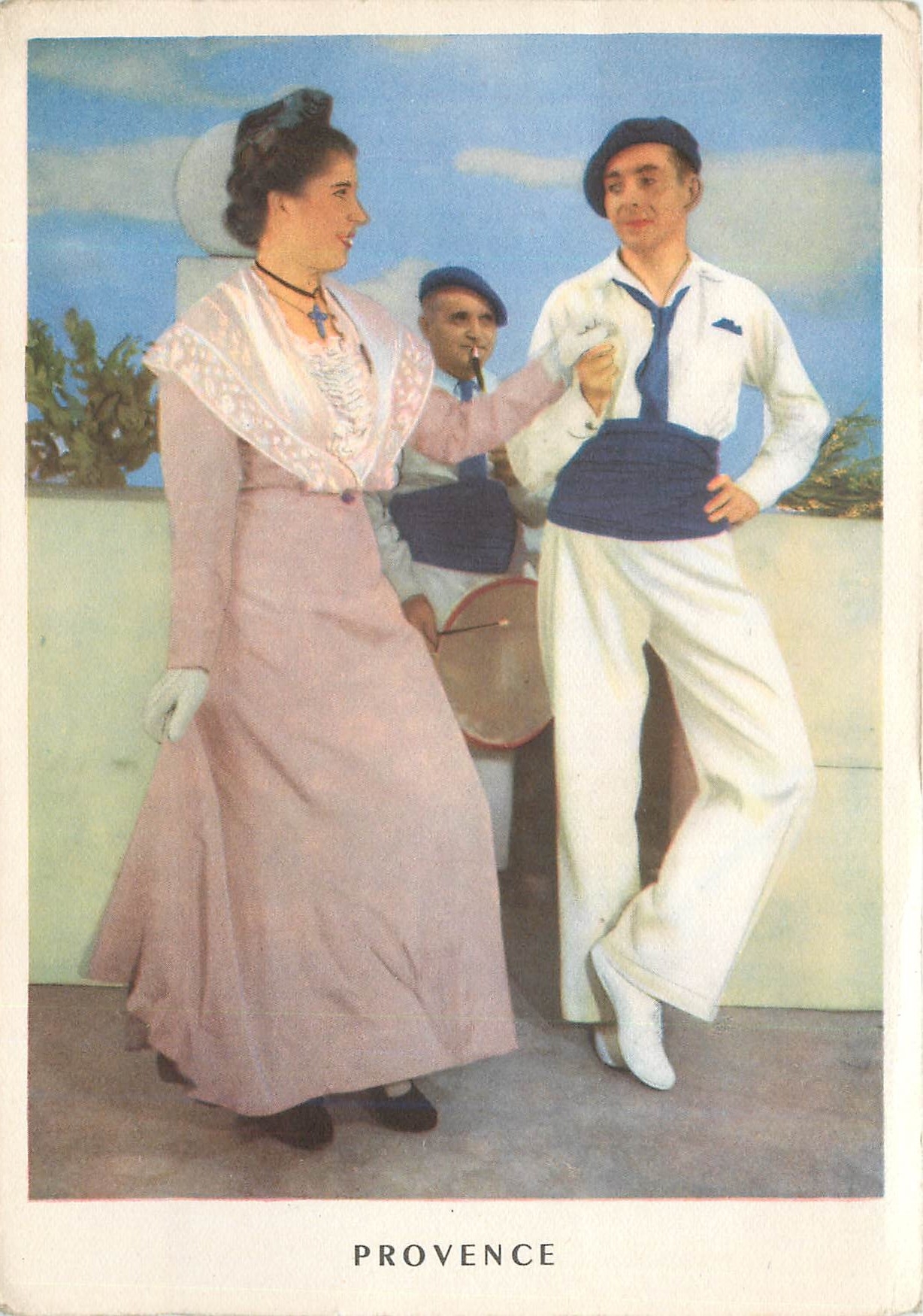 CPM La Ronde de Province Francaises Provence Arlesienne et Farandoleurs en costume de Fete