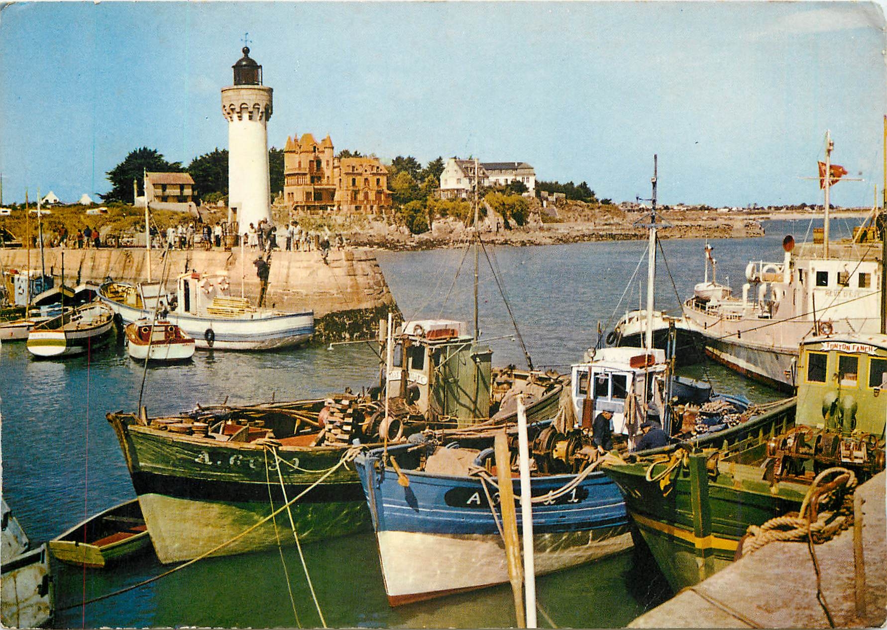 CPM Quiberon (Morbihan) Port Haliguen Bateaux Phare