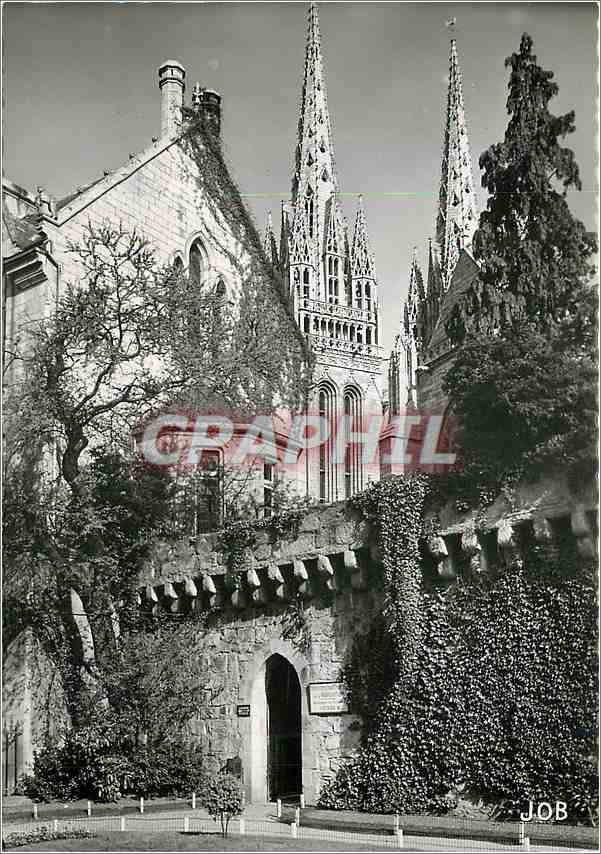CPM Bretagne les remparts de Quimper