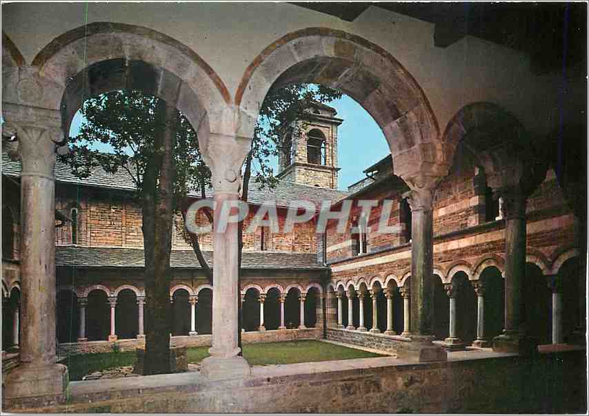 CPM Abbaye de Piano (XIIe s) Le Cloitre