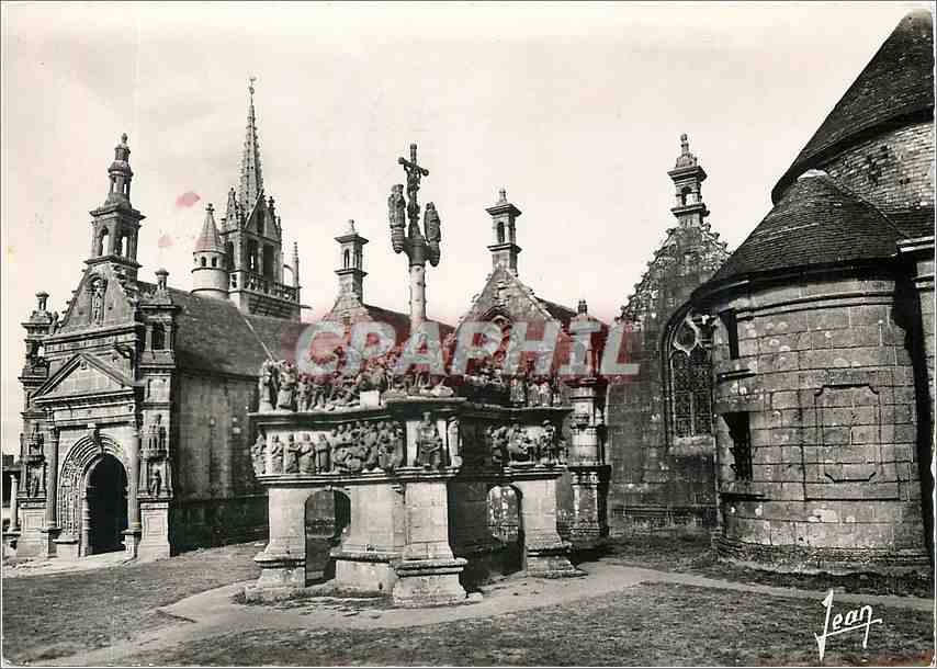 CPM La Bretagne Calvaire et l'Eglise de Guimiliau (1581 1588) (Finistere)