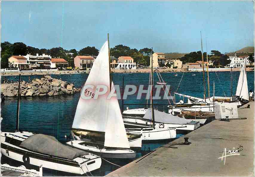 CPM Lumiere et Beaute de la Cote d'Azur Saint Cyr les Lecques le Port Bateaux