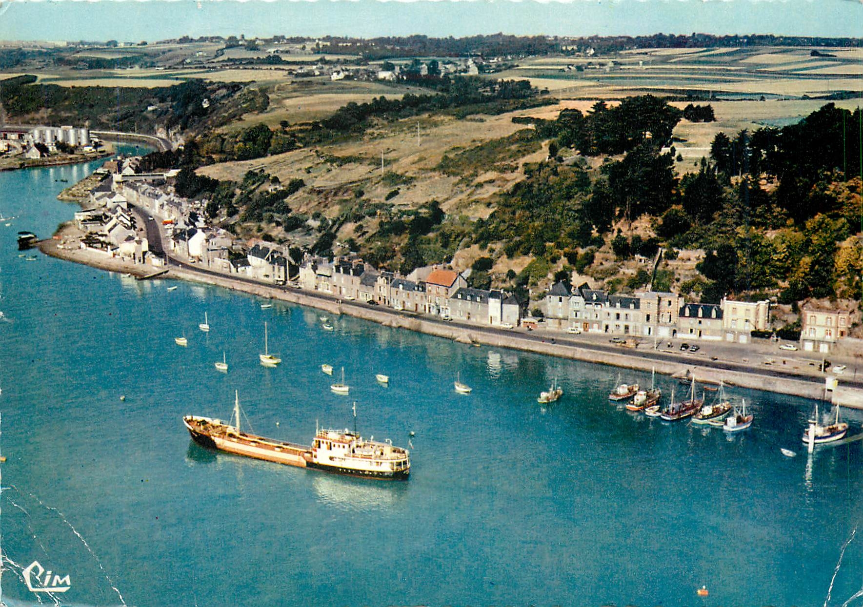 Saint-Brieuc - Vue aérienne — Entrée du Port — éditeur Rim, n° 443-12