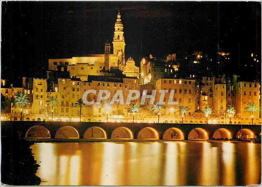 CPM Les Sites Merveilleux de la Cote d'Azur Menton (A M) La ville vue de nuit