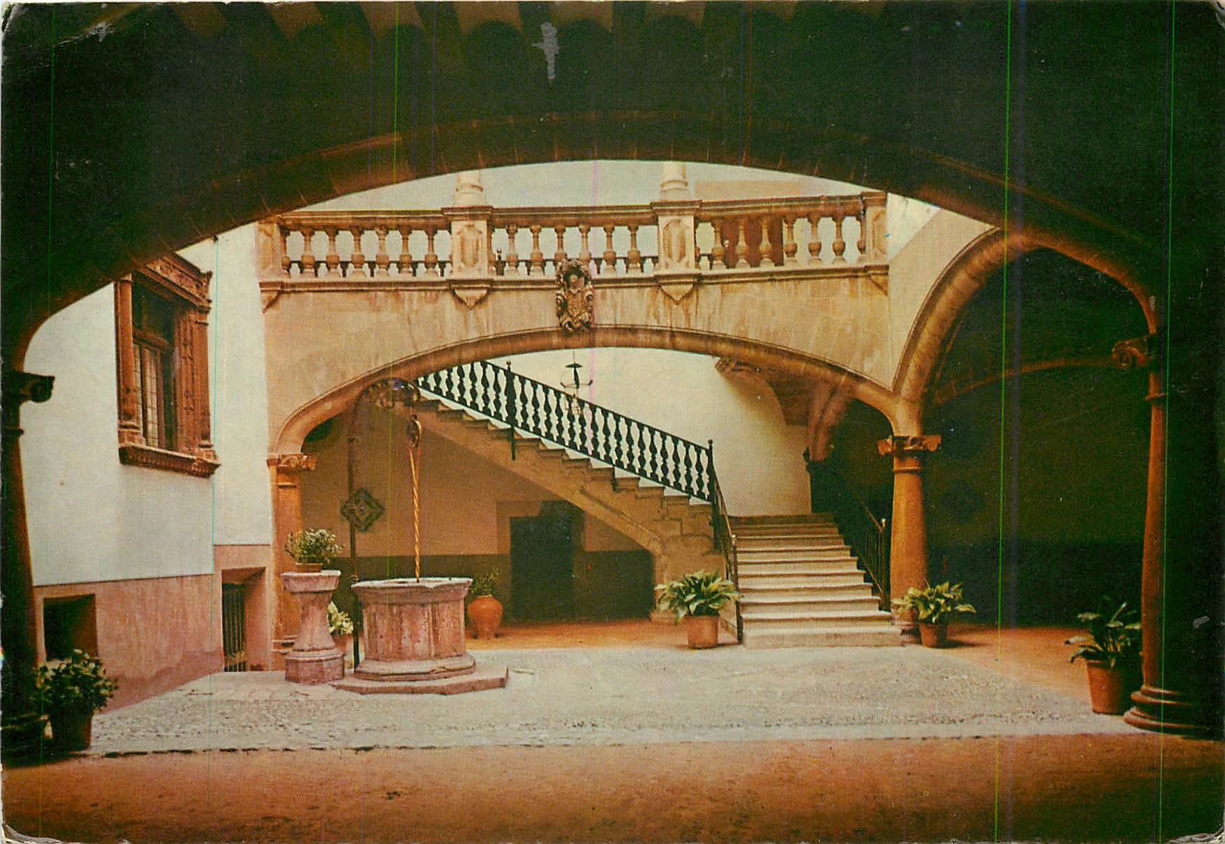 CPM Palma de Mallorca Patio de la Maison Oleza