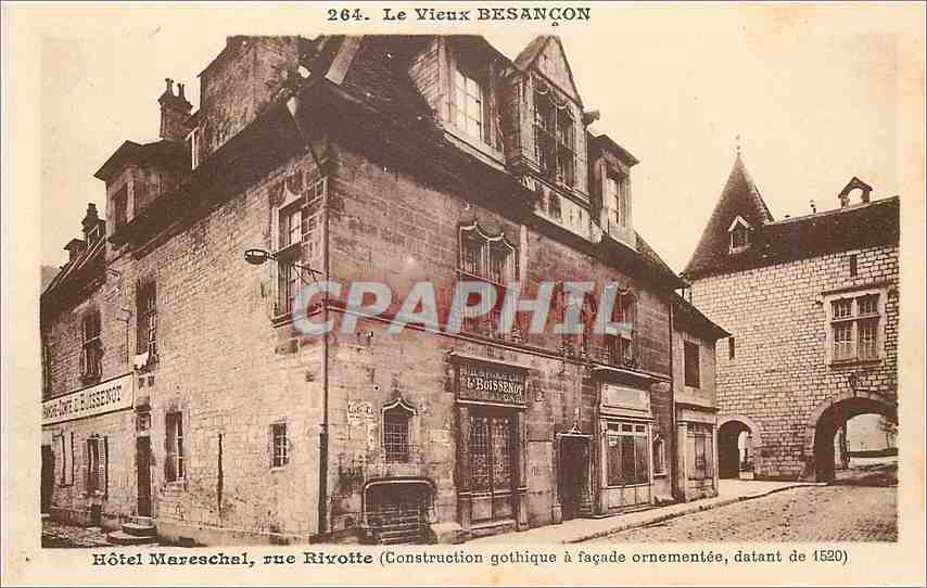 CPA Le Vieux Besancon Hotel Marechal rue Rivotte (Construction gothique a facade ornementee datant d