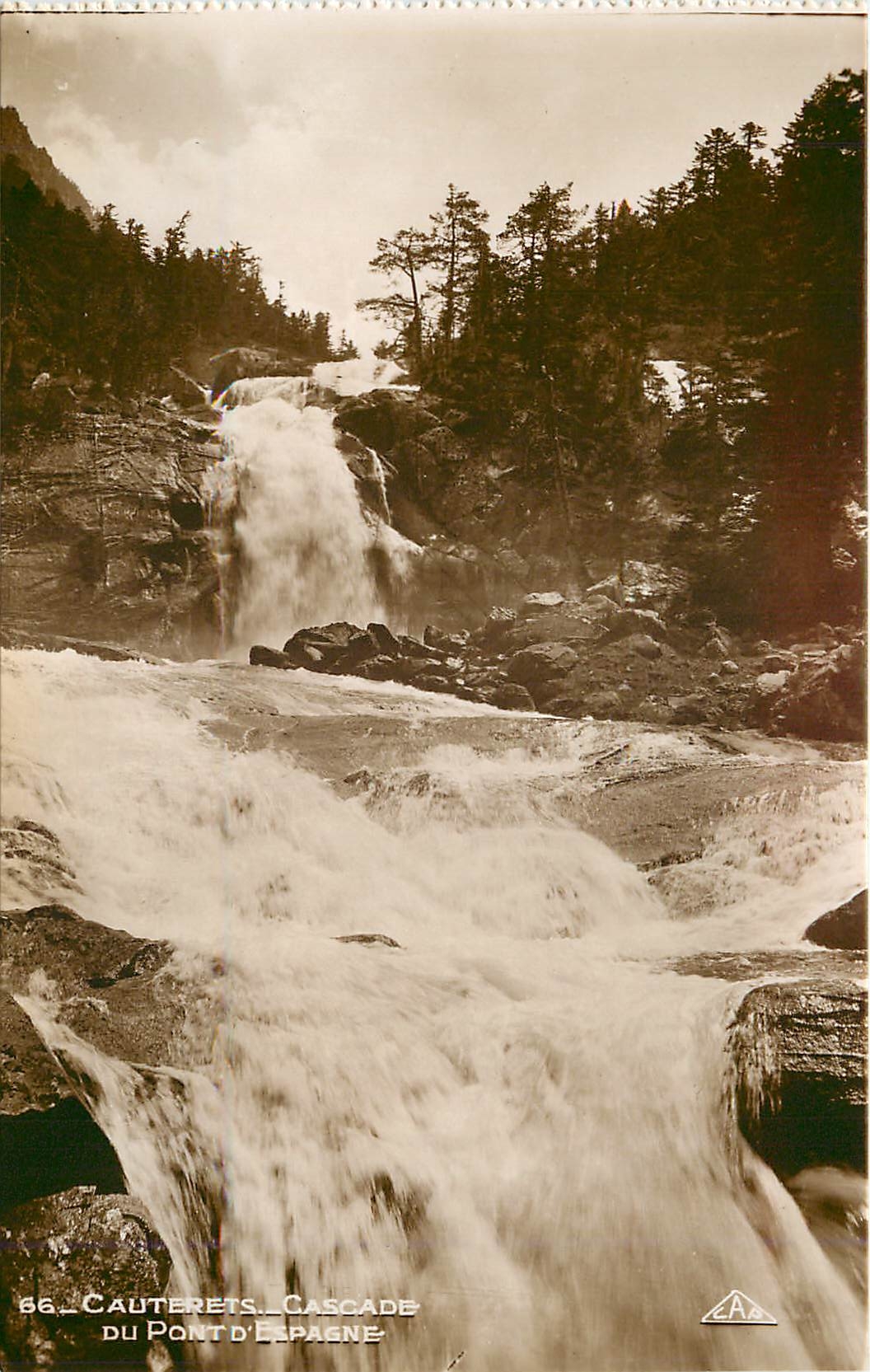 CPA Cauterets Cascade du Pont d'Espagne
