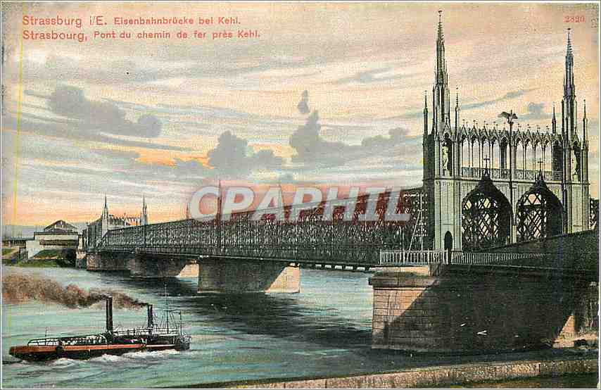 CPA Strasbourg Pont du chemin de fer pres Kehl Bateau