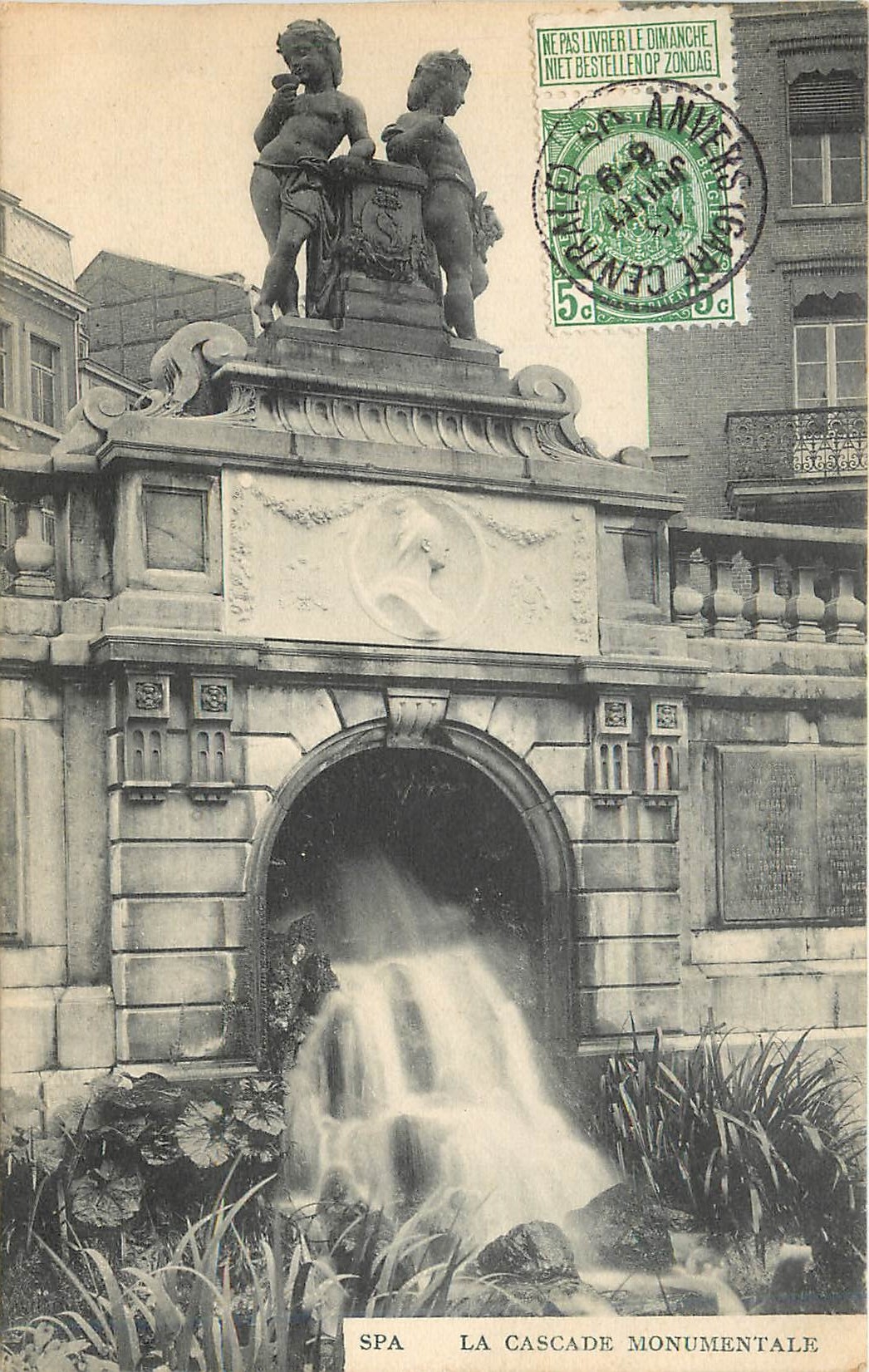 CPA SPA la cascade Monumentale