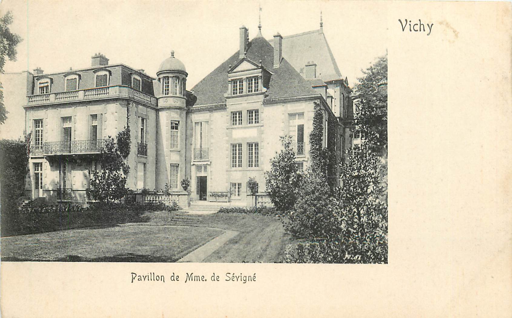 CPA Vichy Pavillon de Mme de Sevigne 