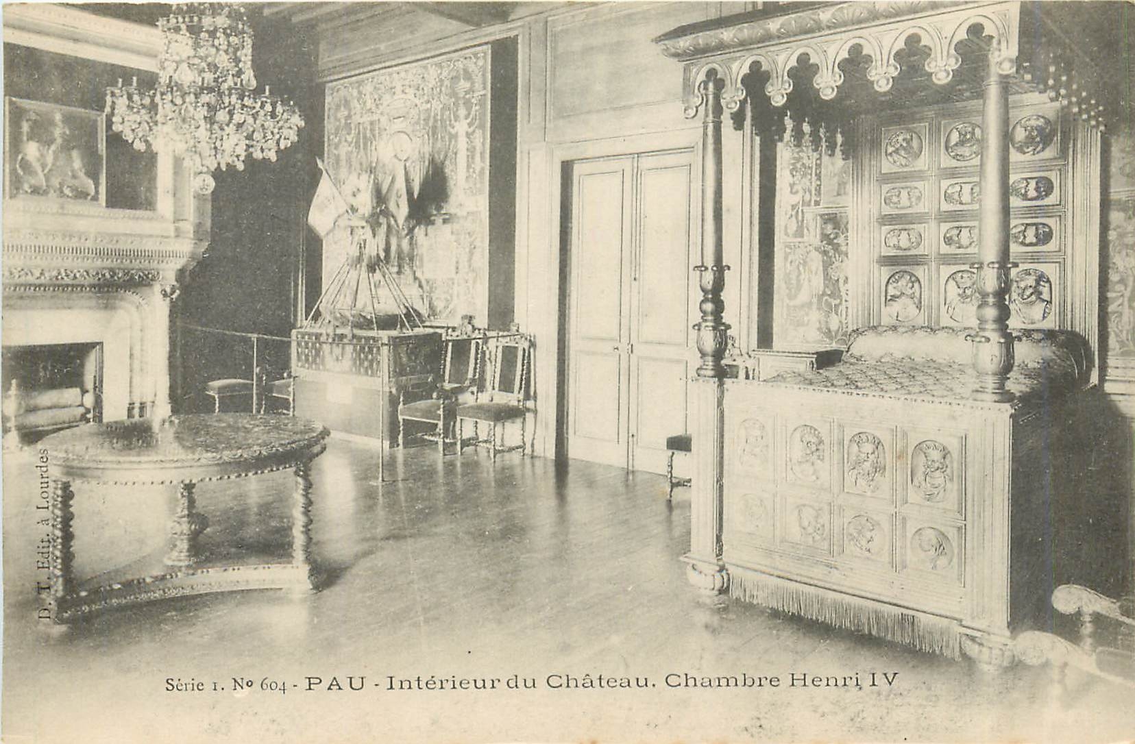 CPA Pau Interieur du Chateau Chambre Henri IV 