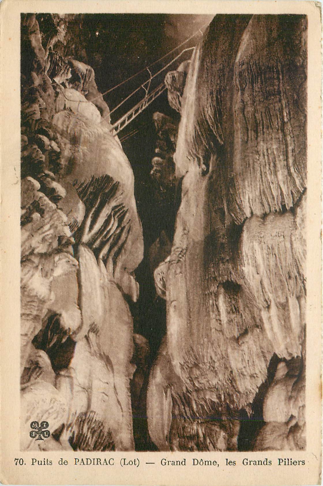 Puits de PADIRAC (Lot) — Grand Dôme, les Grands Pilliers