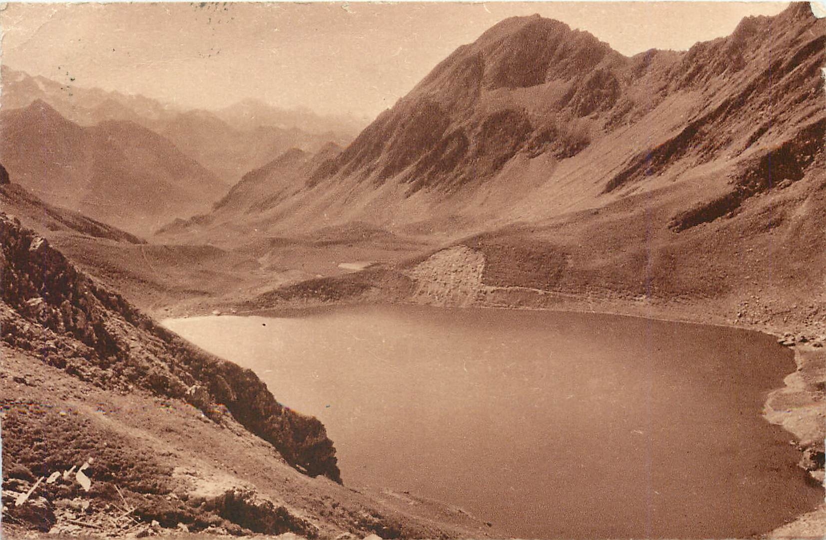 Lac d'Oncet — vue de l'Hôtellerie de Sencours — Éditions JOVÉ, Pau (B.P.)