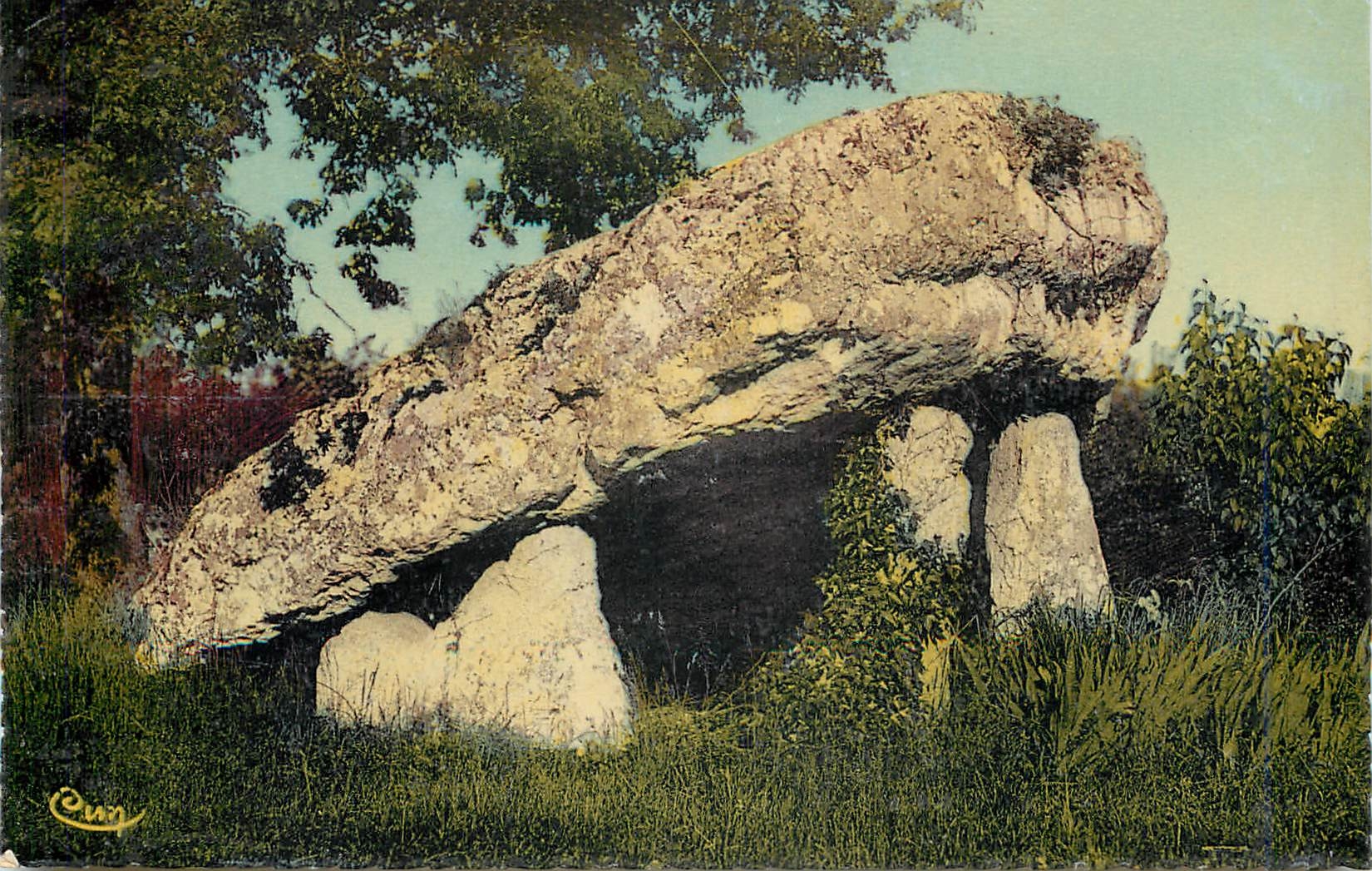 Dolmen de Poitiers — La Pierre Leyée — Imp. Macon