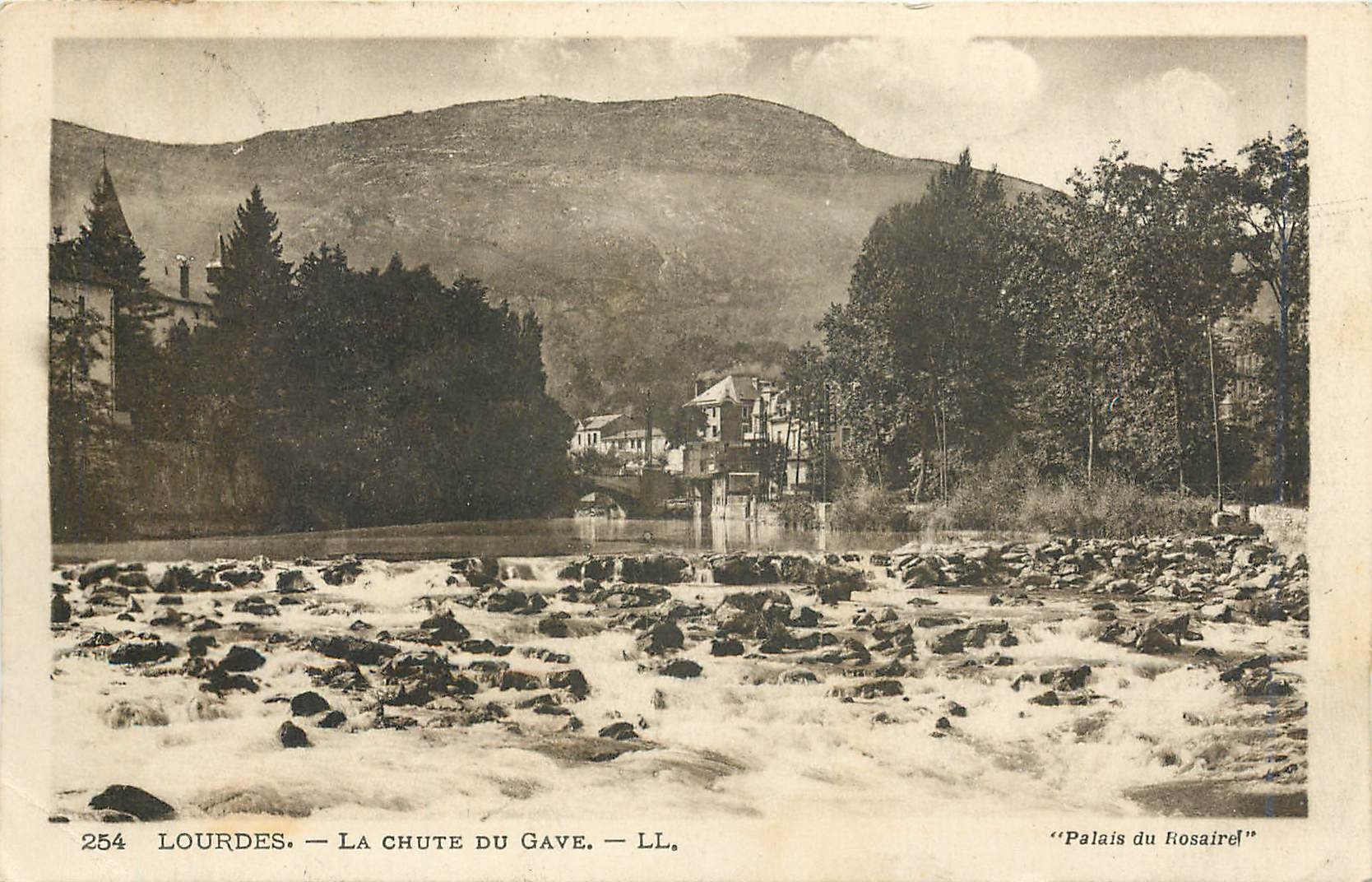 CPA Lourdes La Chute du Gave 