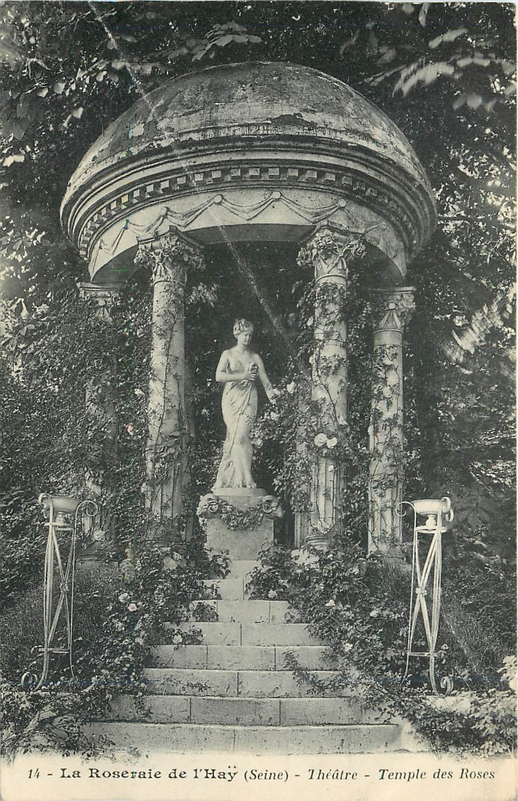 CPA La Roseraie de l'Hay Seine Theatre 