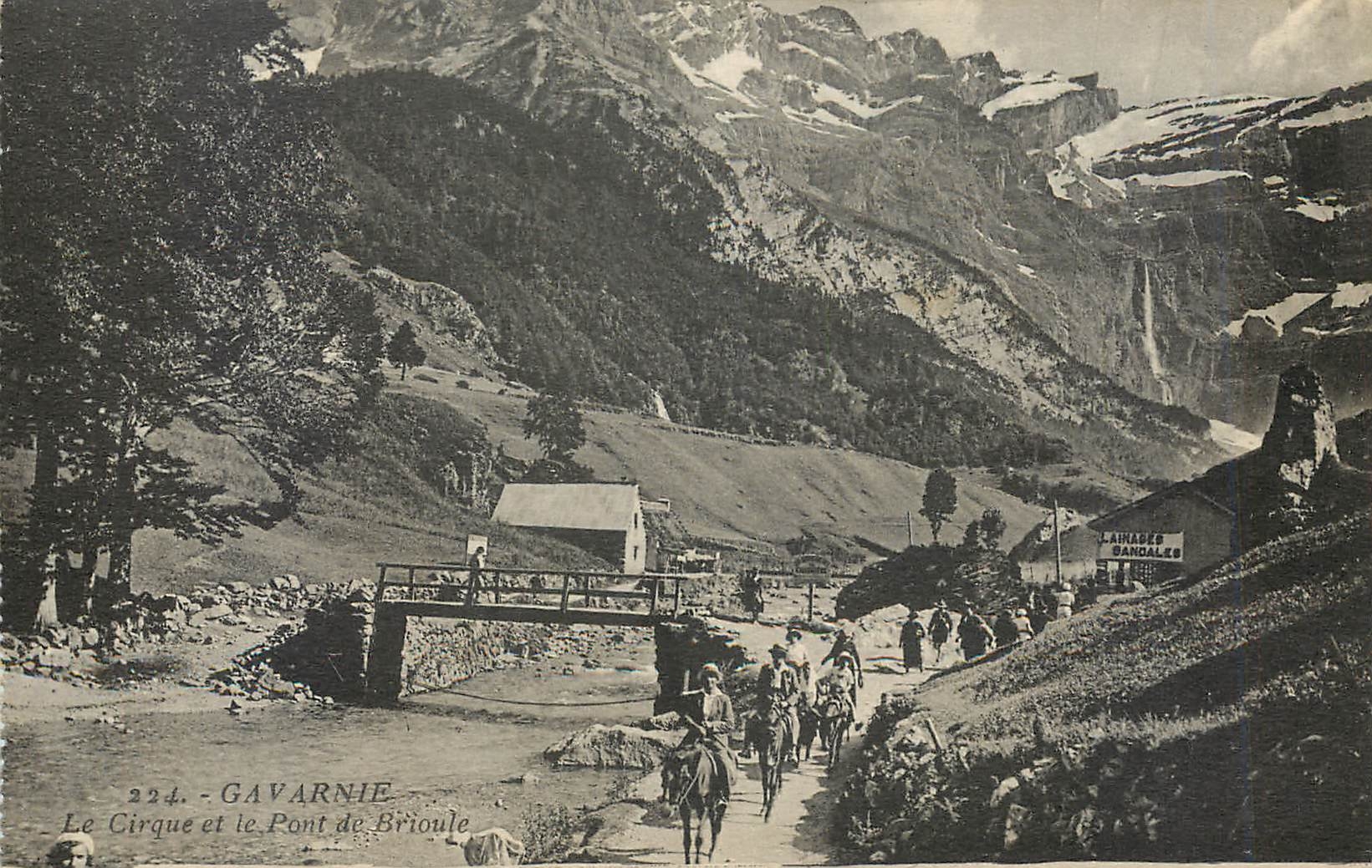CPA Gavarnie Le Cirque et le Pont de Brioule 