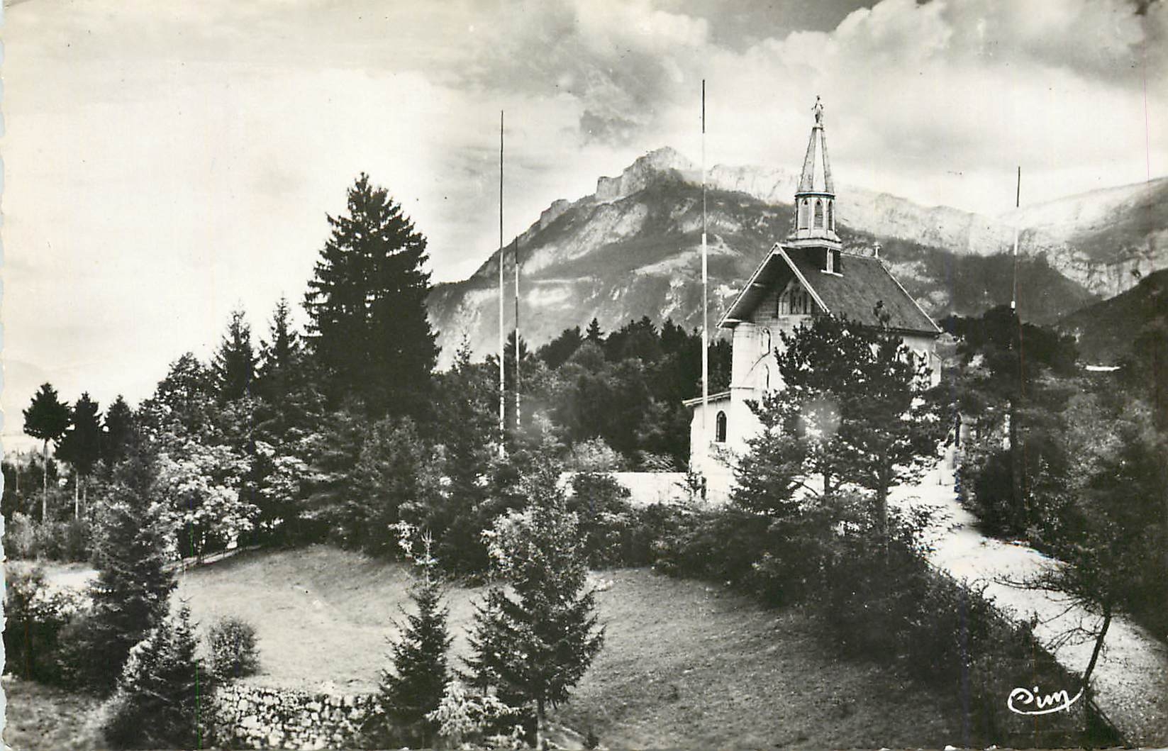 Église de Bénite-Fontaine — Roche-sur-Foron (Haute-Savoie) — Cim