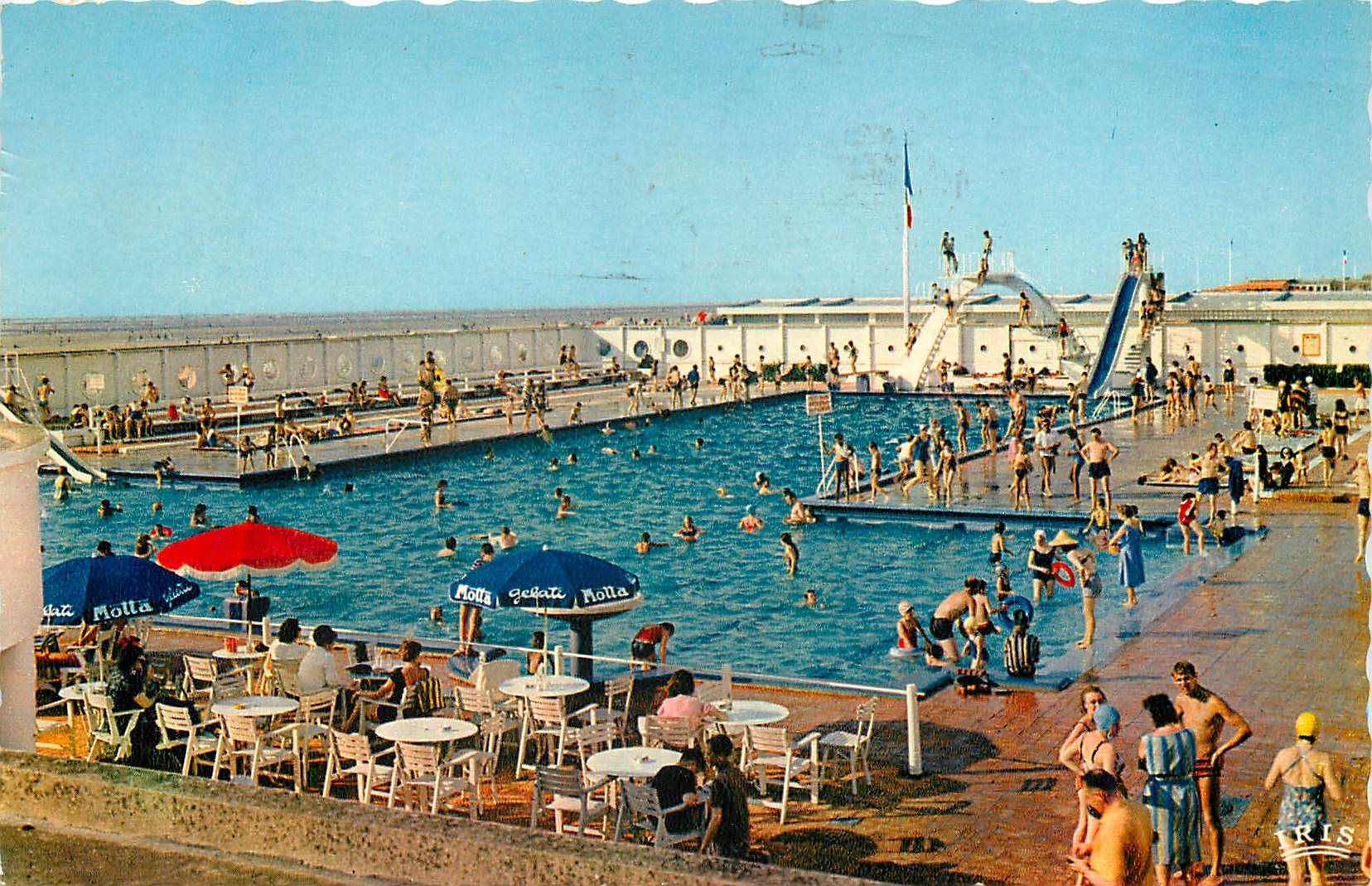 CPM Trouville Ruine des Plages Piscine 