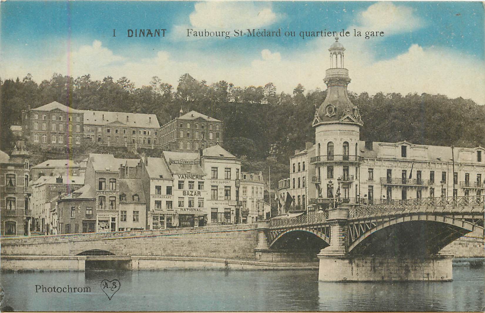 CPA Dinant Faubourg St Medard ou quartien de la gare 