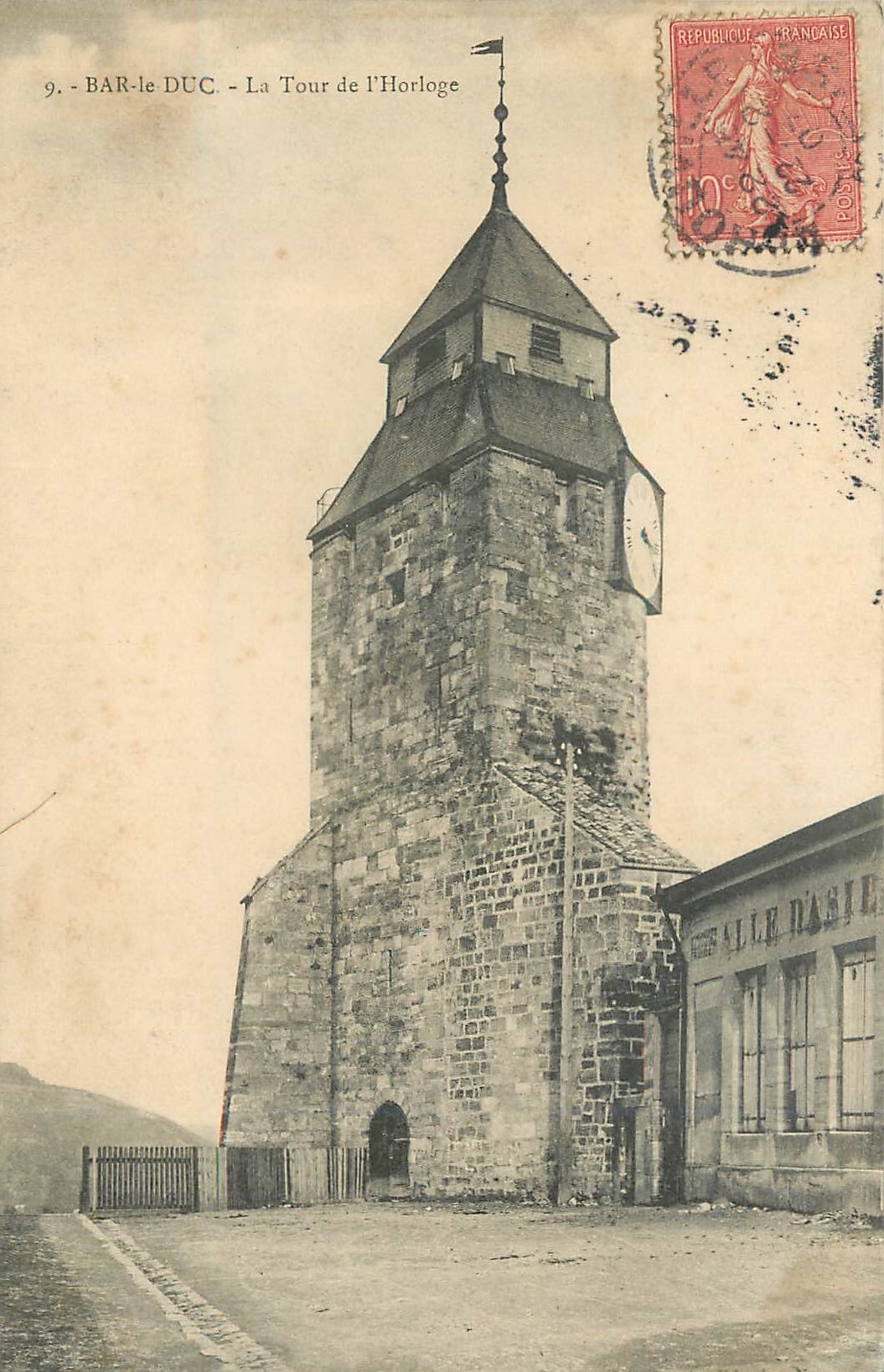 CPA Bar le Duc La Tour de l'Horloge 
