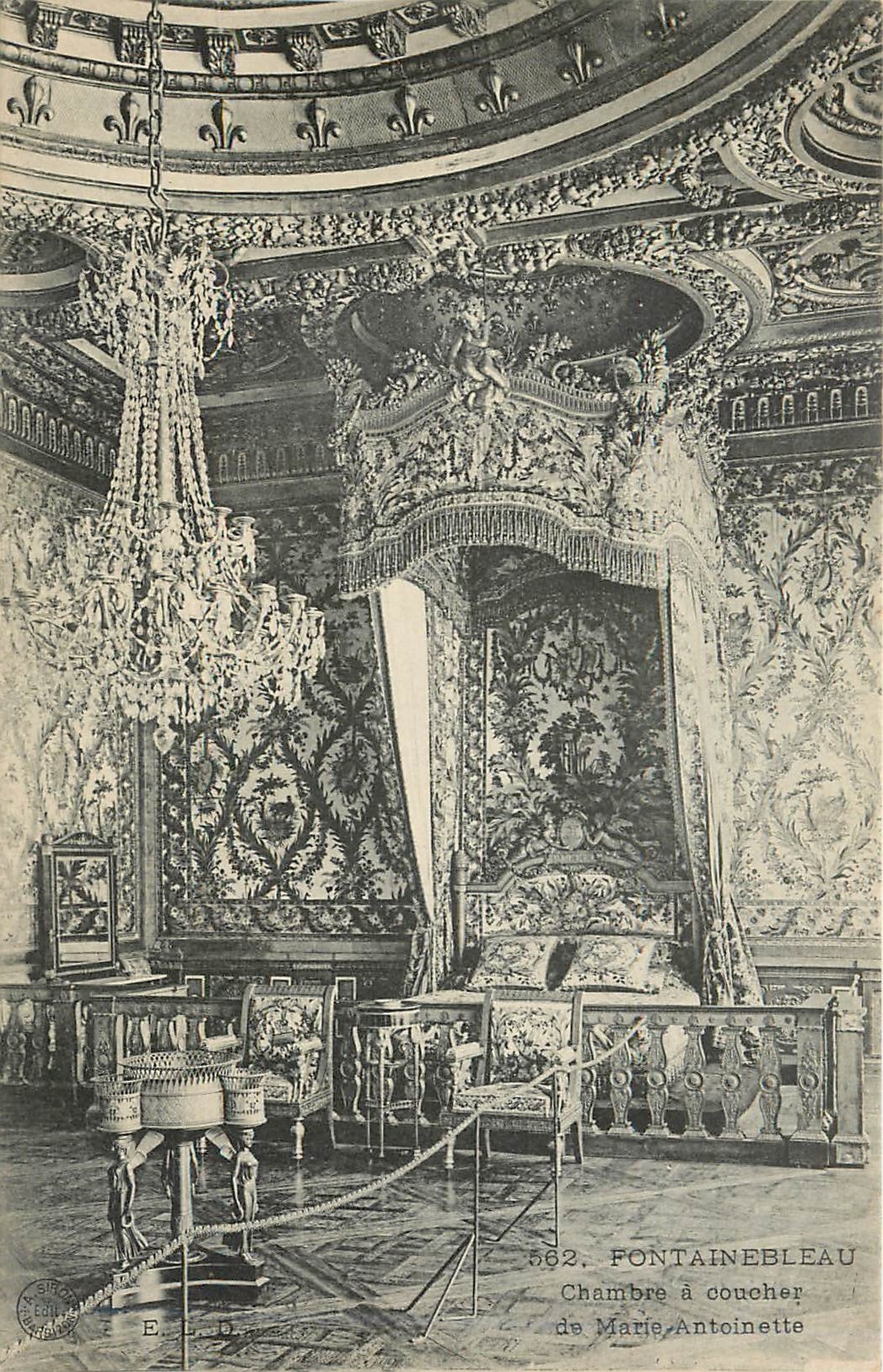 Habitación de María Antonieta — Fontainebleau — E. L. D. n° 562