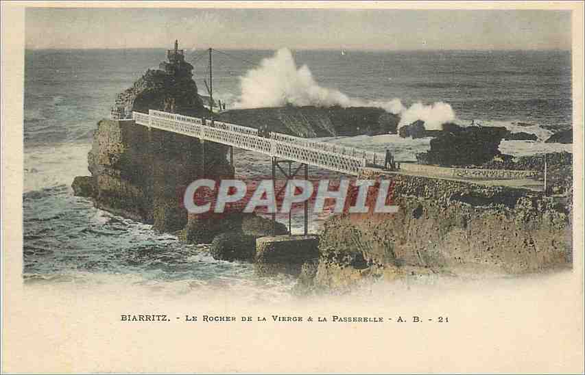 CPA Biarritz Le Rocher de la Vierge La Passerelle 