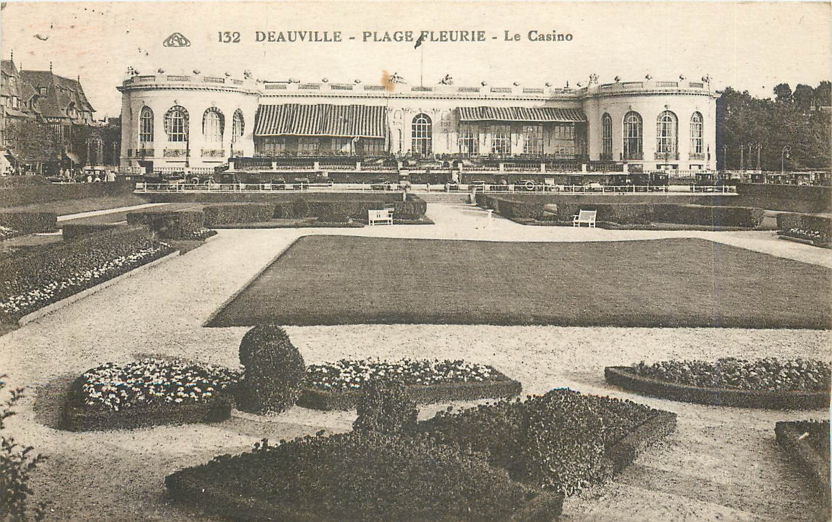 CPA Deauville Plage Fleurie Le Casino 