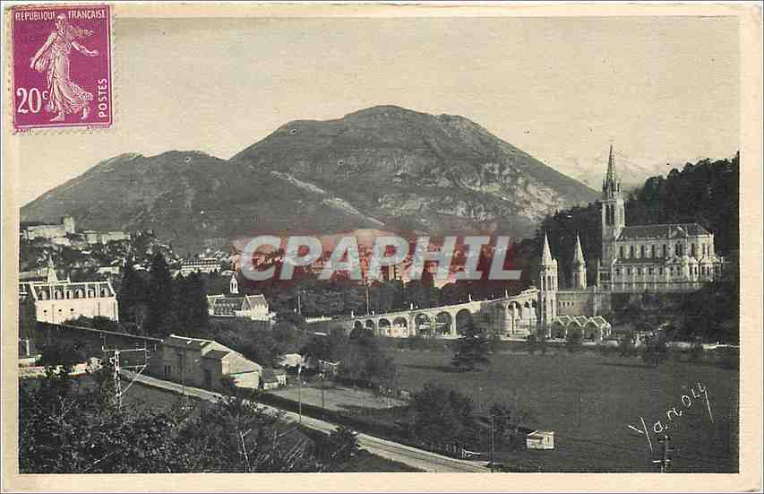 CPA Lourdes La Basilique et le pic du jer 