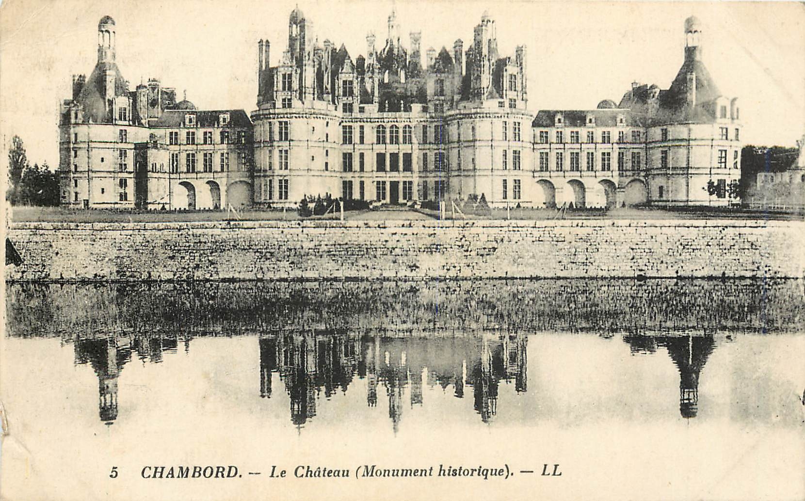 Chambord — Le Château (Monument historique) — LL