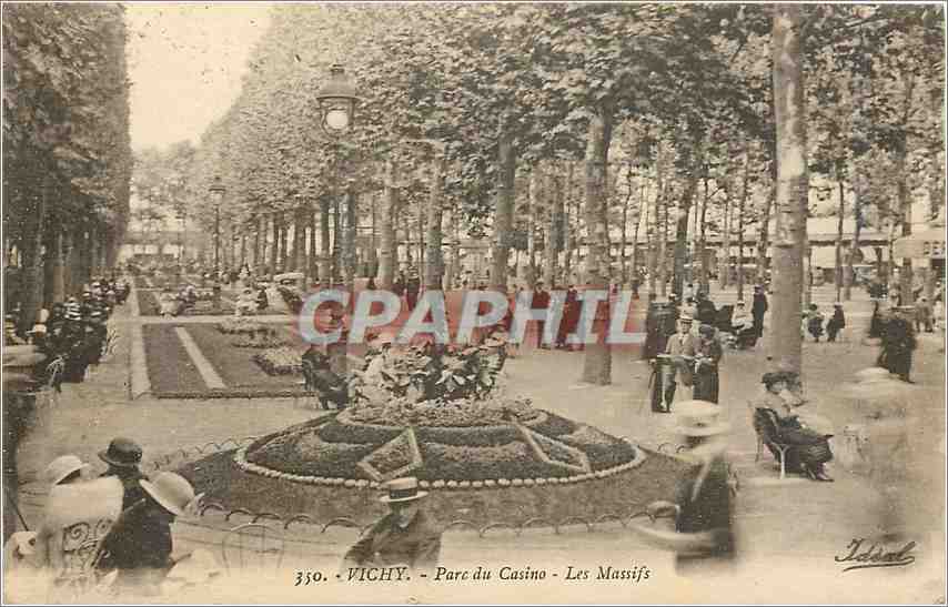 CPA Vichy Parc du Casino Les Massifs 