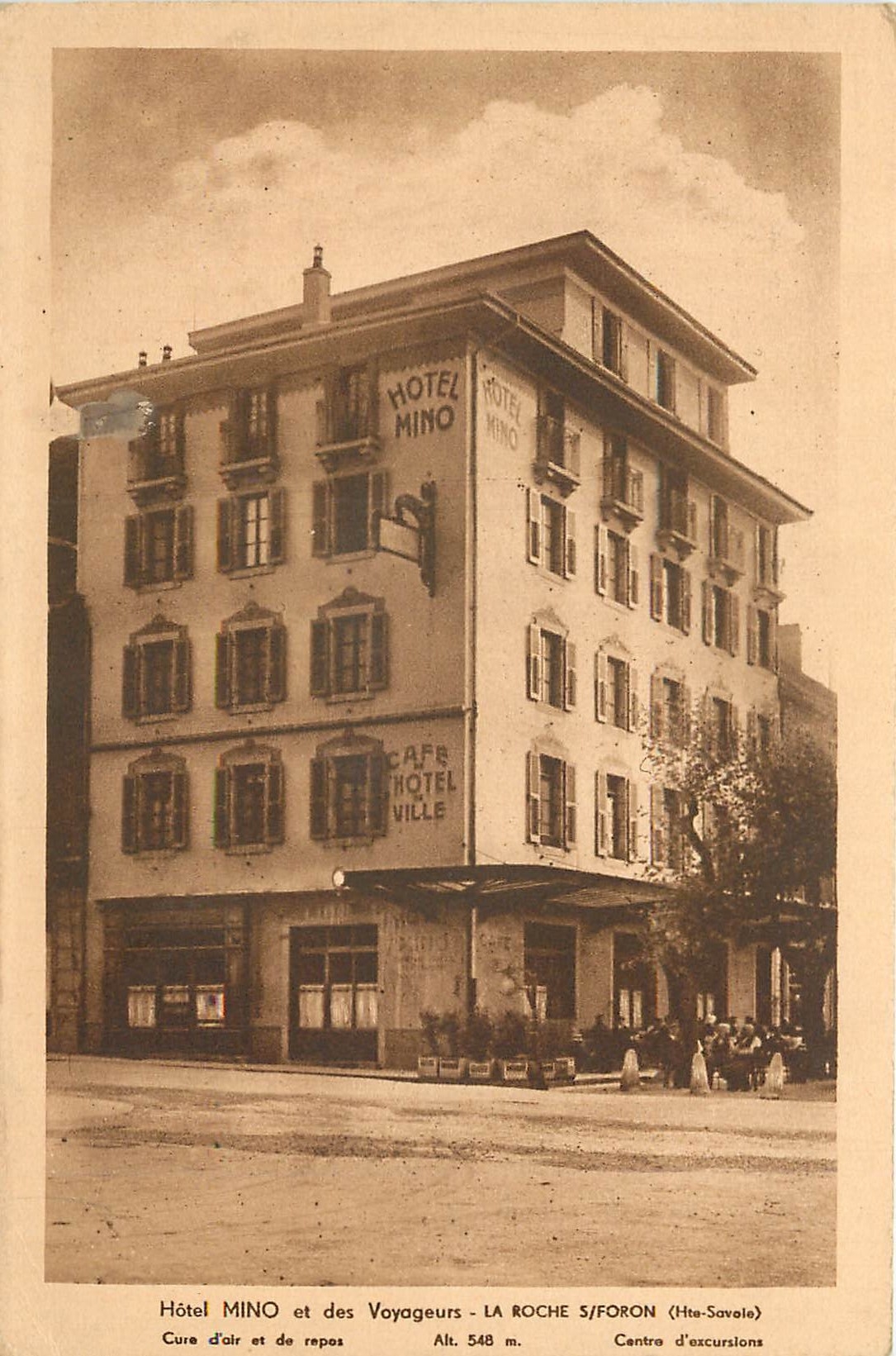 Hôtel MINO — La Roche-sur-Foron (Haute-Savoie) — Photo Bouschon