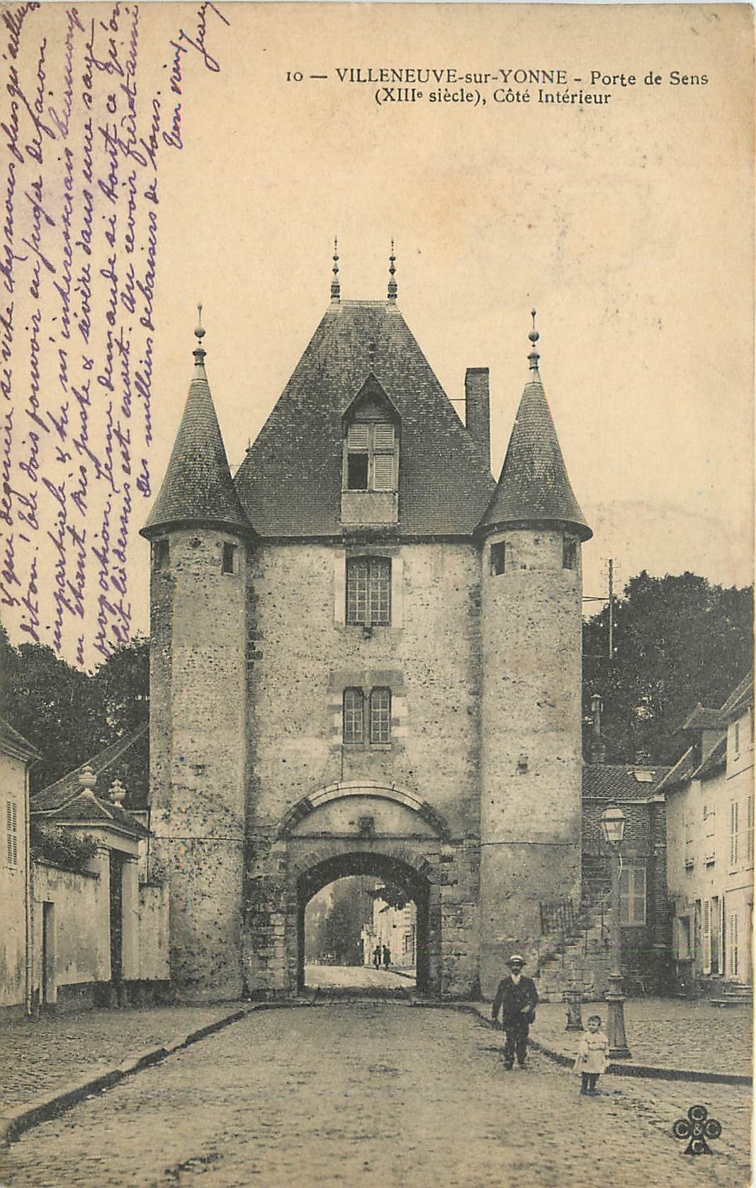 CPA Villeneuve sur Yonne Porte de Sens Cote Interieure 