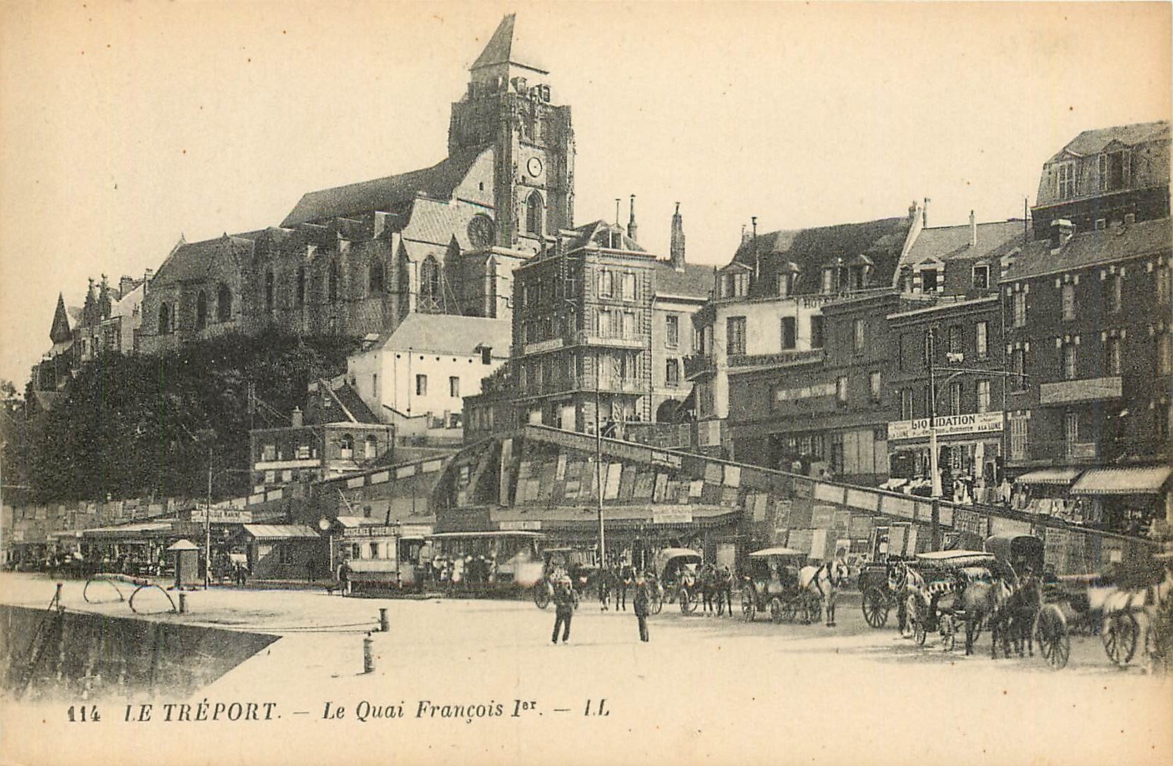 CPA Le Treport Le Quai Francois 1er