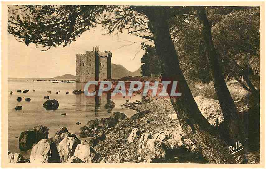 CPA Iles de Lerins Saint Honorat L'ancien monastere fortifie 