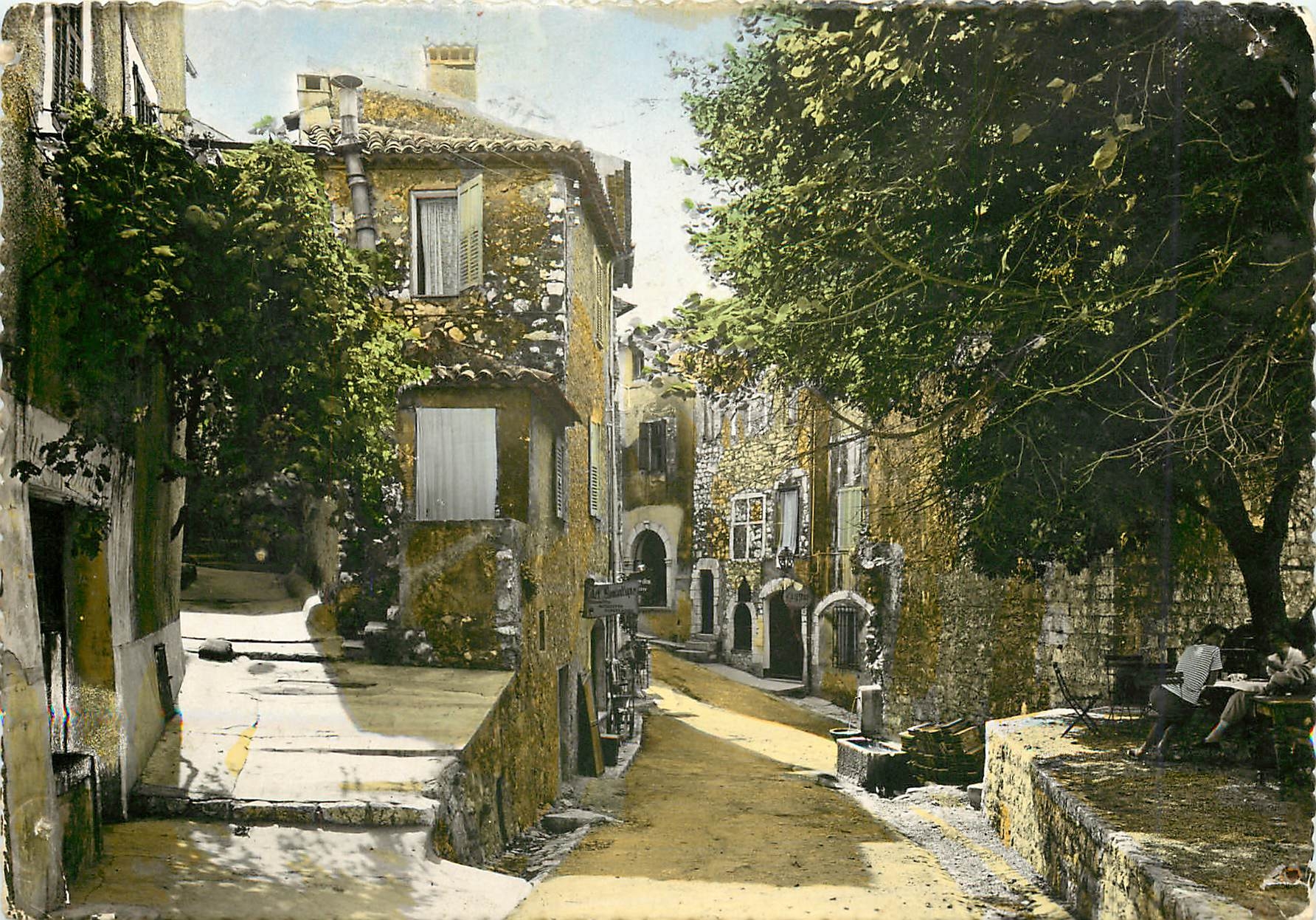 CPM Saint Paul AM Une rue du village 