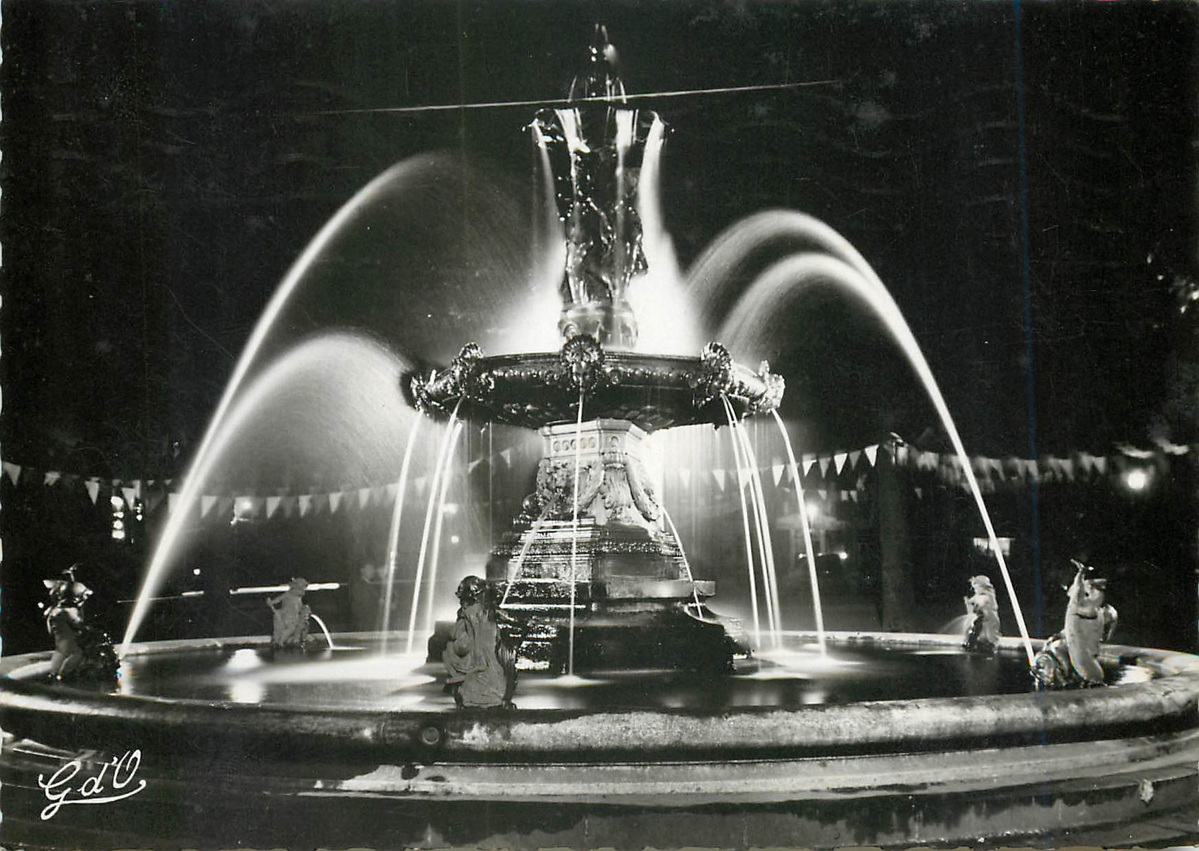 Fontaine de la Place Delille — Clermont-Ferrand — Gd'O