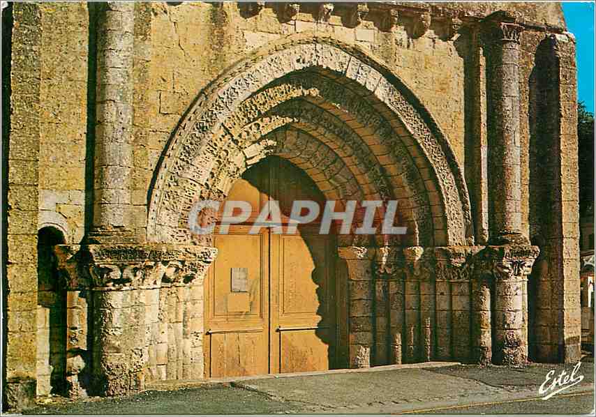 CPM Ile de Re Ars en Re Charente Maritime Le portail roman de l'eglise Saint Etienne 