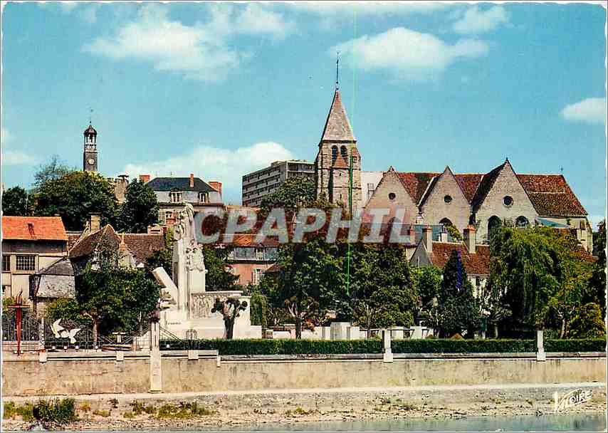 Vierzon (Cher) — Die Ufer der Yèvre, das Denkmal von Karcher und die Kirche Notre-Dame (12. bis 15. Jahrhundert) — Production LECOINTRE