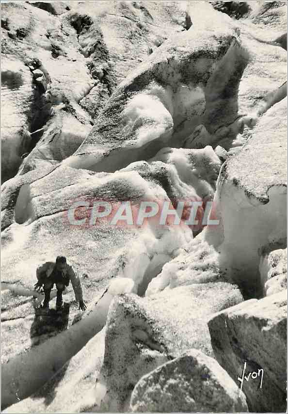 CPM Chamonix Hte Savoie Dans le seracs de la mer de glace Alpinisme