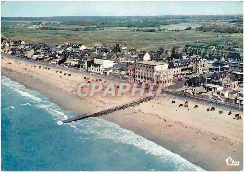 CPM Coutainville Manche Vue aerienne La Plage et la Place du General de Gaulle 