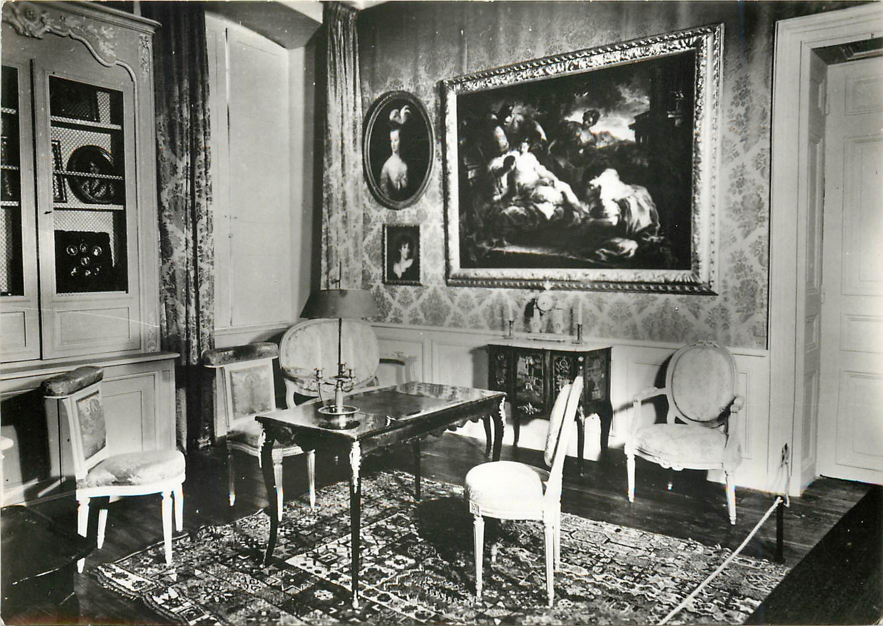 CPM Sermentizon P de D Chateau d'Aulteribe Petit Salon Bibliotheque 