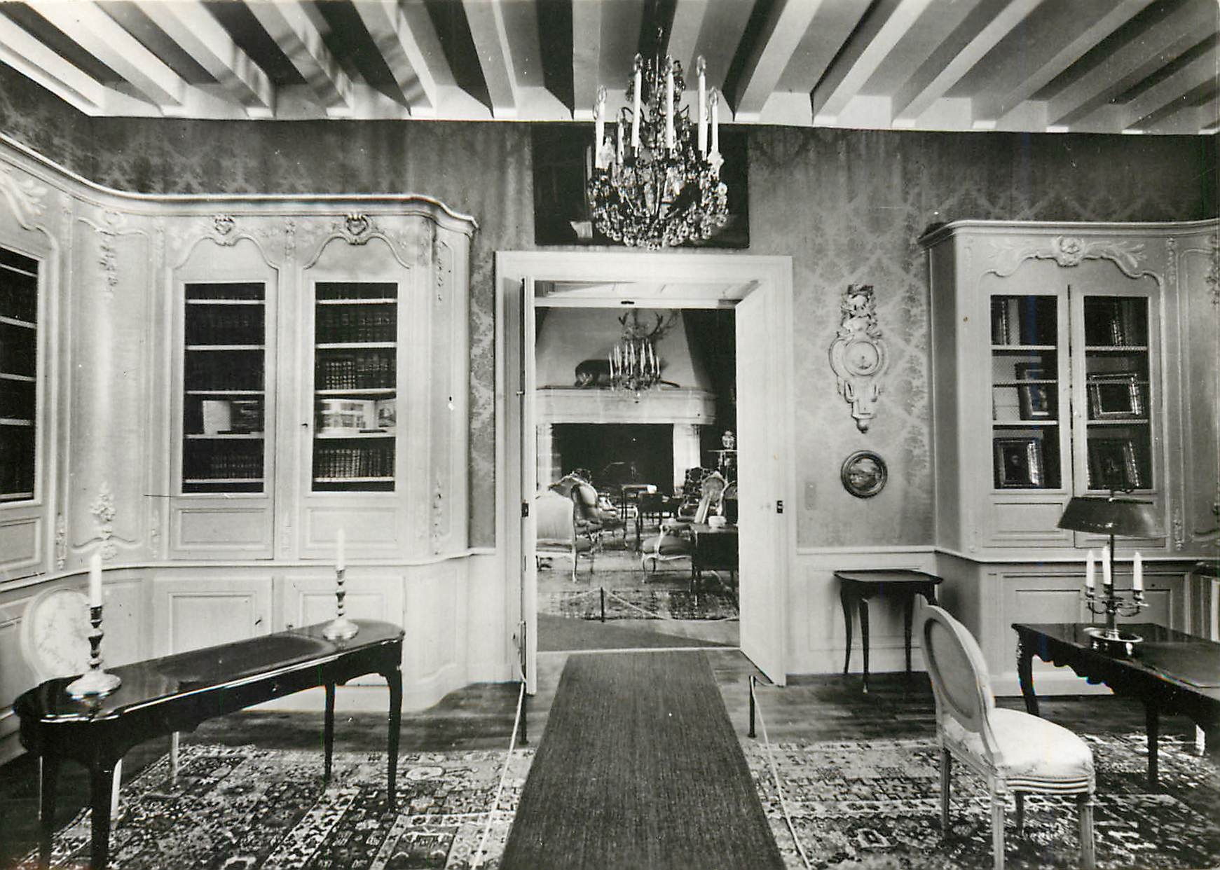 CPM Sermentizon P de D Chateau d'Aulteribe Petit Salon Bebliotheque 