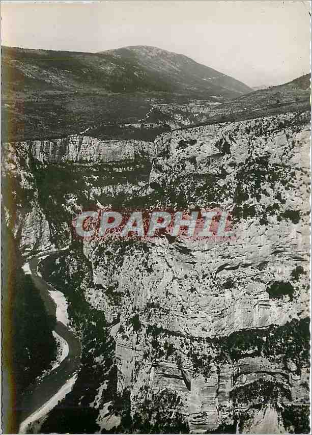 CPM Les Gorges Pittoresques du Verdon Corniche Sublime La Route vers Aiguines 
