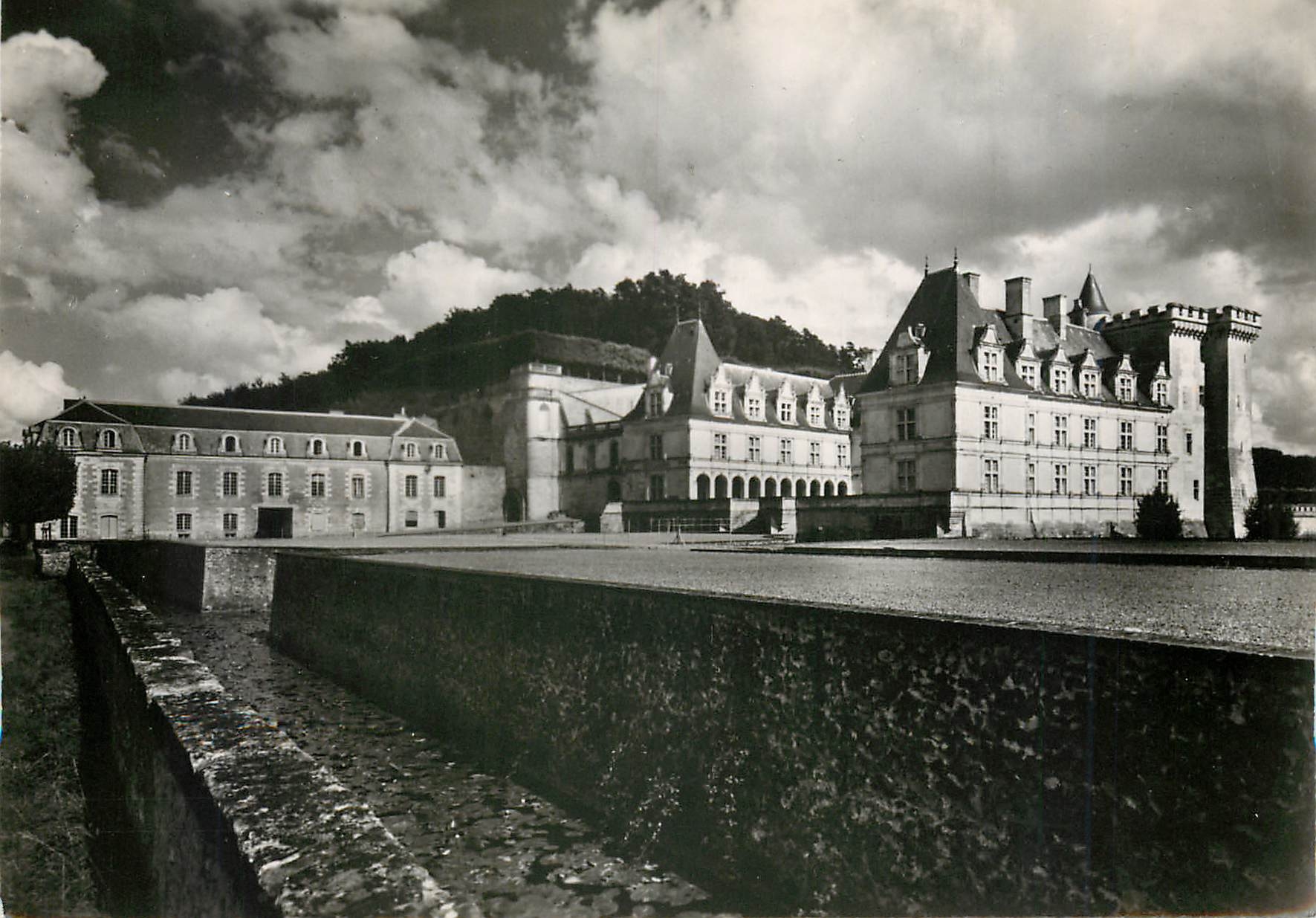 CPM Villandry I et L Le Chateau 